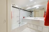 https://images.listonce.com.au/custom/160x/listings/82120-sturt-street-southbank-vic-3006/790/00343790_img_06.jpg?8qMDB36rjho