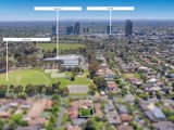 https://images.listonce.com.au/custom/160x/listings/822-canterbury-road-box-hill-south-vic-3128/378/00979378_img_10.jpg?yZB4DYG3zyc