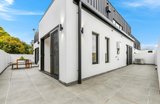 https://images.listonce.com.au/custom/160x/listings/823-carawatha-road-doncaster-vic-3108/107/01978107_img_09.jpg?y5w1XY2RaQI