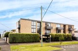 https://images.listonce.com.au/custom/160x/listings/824-foote-street-albert-park-vic-3206/493/01979493_img_02.jpg?ciBYOOohknE