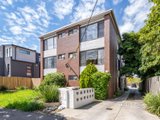 https://images.listonce.com.au/custom/160x/listings/8242-pascoe-vale-road-essendon-vic-3040/901/00975901_img_07.jpg?BX-Gkm8QYlE