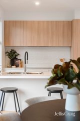 https://images.listonce.com.au/custom/160x/listings/828-30-ross-road-croydon-vic-3136/101/01899101_img_07.jpg?-qoyS_JzqUs