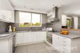 https://images.listonce.com.au/custom/160x/listings/829-auburn-grove-hawthorn-east-vic-3123/947/01683947_img_03.jpg?SSeraoyZte4