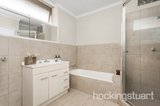 https://images.listonce.com.au/custom/160x/listings/829-auburn-grove-hawthorn-east-vic-3123/947/01683947_img_06.jpg?t7E0aECVwaM
