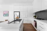 https://images.listonce.com.au/custom/160x/listings/83-bendigo-street-richmond-vic-3121/950/01898950_img_08.jpg?J3w4oiny0X8
