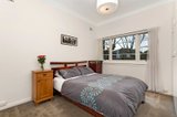 https://images.listonce.com.au/custom/160x/listings/83-canterbury-street-flemington-vic-3031/978/00325978_img_06.jpg?O9bCOu17kRw