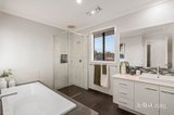 https://images.listonce.com.au/custom/160x/listings/83-columbia-boulevard-chirnside-park-vic-3116/573/01913573_img_11.jpg?FE3wXxnVa9s