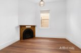 https://images.listonce.com.au/custom/160x/listings/83-erin-street-richmond-vic-3121/646/01778646_img_04.jpg?jBNB3usYGew