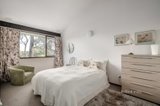 https://images.listonce.com.au/custom/160x/listings/83-fernside-avenue-briar-hill-vic-3088/092/01622092_img_12.jpg?7lzABfeNhzQ