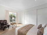 https://images.listonce.com.au/custom/160x/listings/83-fortuna-avenue-balwyn-north-vic-3104/197/01685197_img_07.jpg?027Y1xPKccw