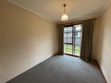 https://images.listonce.com.au/custom/160x/listings/83-isabella-street-geelong-west-vic-3218/160/01701160_img_08.jpg?Y082YSbazWI
