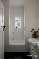 https://images.listonce.com.au/custom/160x/listings/83-mitchell-street-northcote-vic-3070/796/01950796_img_20.jpg?mo2GHDe2NWQ
