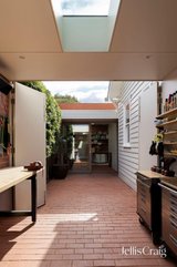 https://images.listonce.com.au/custom/160x/listings/83-mitchell-street-northcote-vic-3070/796/01950796_img_22.jpg?-4Z2kNKoe3g