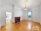 https://images.listonce.com.au/custom/160x/listings/83-ormond-street-kensington-vic-3031/274/01592274_img_02.jpg?ZF_qnV8U5es