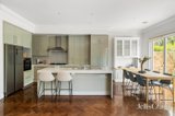 https://images.listonce.com.au/custom/160x/listings/83-st-helens-road-hawthorn-east-vic-3123/081/01795081_img_04.jpg?dDTrtIGeawk