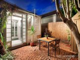 https://images.listonce.com.au/custom/160x/listings/83-thomson-street-south-melbourne-vic-3205/743/01087743_img_04.jpg?k6nZTmLYB80