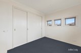 https://images.listonce.com.au/custom/160x/listings/83-york-street-strathmore-vic-3041/335/01970335_img_01.jpg?DzCYm3Ys8cI