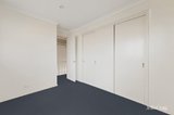 https://images.listonce.com.au/custom/160x/listings/83-york-street-strathmore-vic-3041/335/01970335_img_02.jpg?Jue2GCseqKw