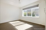 https://images.listonce.com.au/custom/160x/listings/831-selwyn-avenue-elwood-vic-3184/476/01954476_img_03.jpg?6HldfIKAkGI