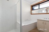 https://images.listonce.com.au/custom/160x/listings/8310-albert-street-sebastopol-vic-3356/403/01881403_img_08.jpg?65jCdjAaiH8
