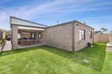 https://images.listonce.com.au/custom/160x/listings/832-chisholm-street-black-hill-vic-3350/904/01451904_img_15.jpg?zrVGd8mywpA