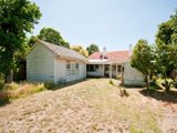 https://images.listonce.com.au/custom/160x/listings/833-station-street-box-hill-north-vic-3129/141/01744141_img_05.jpg?Ij3-oQiYPAM