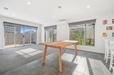 https://images.listonce.com.au/custom/160x/listings/833-tremain-drive-lucas-vic-3350/377/01705377_img_05.jpg?hYGonddP0IA