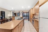 https://images.listonce.com.au/custom/160x/listings/8336-canterbury-road-ringwood-vic-3134/470/01570470_img_06.jpg?vp19jP1QyWw