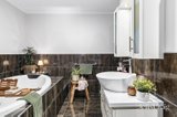 https://images.listonce.com.au/custom/160x/listings/834a-chisholm-street-black-hill-vic-3350/217/01914217_img_10.jpg?s1BGUFDehfk