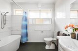 https://images.listonce.com.au/custom/160x/listings/835-weir-street-balwyn-vic-3103/913/01905913_img_09.jpg?Ru7hpL_udY4