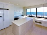 https://images.listonce.com.au/custom/160x/listings/838-the-esplanade-st-kilda-vic-3182/346/01794346_img_03.jpg?u4SzF4DXRDc