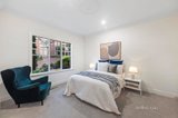 https://images.listonce.com.au/custom/160x/listings/839-41-leslie-street-donvale-vic-3111/028/01622028_img_10.jpg?HqdHzE425AI