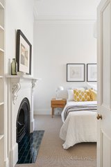 https://images.listonce.com.au/custom/160x/listings/839-brunswick-street-north-fitzroy-north-vic-3068/100/00688100_img_06.jpg?gtR3se8odq0