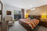 https://images.listonce.com.au/custom/160x/listings/83a-esther-crescent-mooroolbark-vic-3138/220/01908220_img_04.jpg?PlyaEc-BBnQ