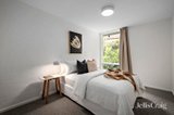 https://images.listonce.com.au/custom/160x/listings/83a-park-street-south-melbourne-vic-3205/054/01984054_img_07.jpg?q-RQ9tjB48M