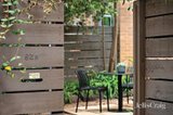 https://images.listonce.com.au/custom/160x/listings/83a-park-street-south-melbourne-vic-3205/054/01984054_img_09.jpg?pnqnTr2jnsw