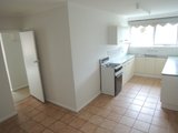 https://images.listonce.com.au/custom/160x/listings/83c-innellan-road-murrumbeena-vic-3163/655/01733655_img_06.jpg?v2DTMcRgIyI