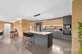 https://images.listonce.com.au/custom/160x/listings/84-farnsworth-street-castlemaine-vic-3450/430/01901430_img_07.jpg?KUZ70v_DVmk