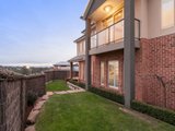 https://images.listonce.com.au/custom/160x/listings/84-larbert-road-mooroolbark-vic-3138/962/01523962_img_18.jpg?rDOt92S1IL4