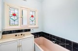 https://images.listonce.com.au/custom/160x/listings/84-parkmore-road-bentleigh-east-vic-3165/258/01348258_img_04.jpg?JVX5HFbbrAQ