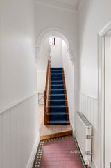 https://images.listonce.com.au/custom/160x/listings/84-pin-oak-crescent-flemington-vic-3031/528/01703528_img_10.jpg?JO_gfHe-5Ck