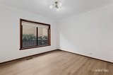 https://images.listonce.com.au/custom/160x/listings/84-riviera-road-avondale-heights-vic-3034/830/01967830_img_03.jpg?5zWUkvWHBug
