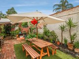 https://images.listonce.com.au/custom/160x/listings/84-stokes-street-port-melbourne-vic-3207/185/01088185_img_04.jpg?QuQQdSZRHRA