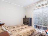 https://images.listonce.com.au/custom/160x/listings/84-taylor-road-mooroolbark-vic-3138/927/01524927_img_07.jpg?Yh9hEFhtmIs