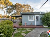 https://images.listonce.com.au/custom/160x/listings/84-taylor-road-mooroolbark-vic-3138/927/01524927_img_14.jpg?w1285b3cTYo