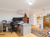 https://images.listonce.com.au/custom/160x/listings/84-taylor-road-mooroolbark-vic-3138/927/01524927_img_15.jpg?34SKU19UreU