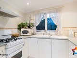 https://images.listonce.com.au/custom/160x/listings/84-taylor-road-mooroolbark-vic-3138/927/01524927_img_17.jpg?Cok_oEFsFfw