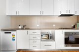 https://images.listonce.com.au/custom/160x/listings/84-the-avenue-windsor-vic-3181/800/01922800_img_03.jpg?41LZPIt92Ws