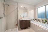 https://images.listonce.com.au/custom/160x/listings/84-the-range-boulevard-croydon-vic-3136/101/01937101_img_02.jpg?7RJaBxSOa_g