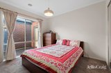 https://images.listonce.com.au/custom/160x/listings/84-the-range-boulevard-croydon-vic-3136/527/01892527_img_12.jpg?nMrbd_ycGVc